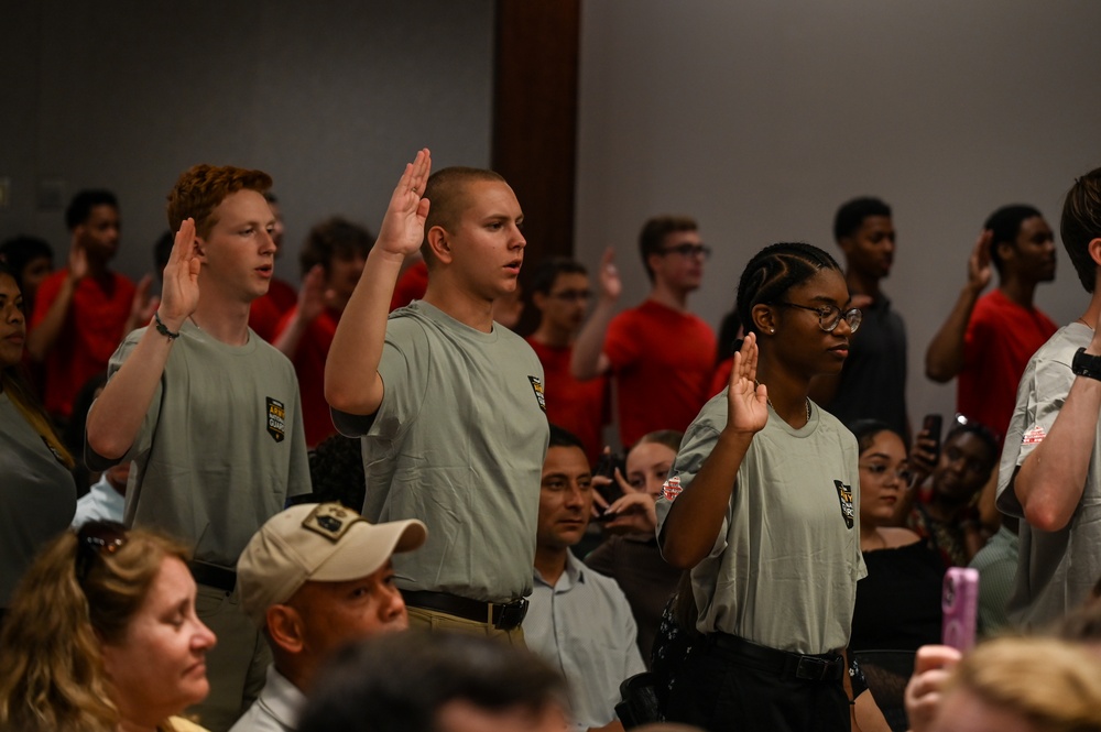VNG Soldiers recognized during Military Signing Day
