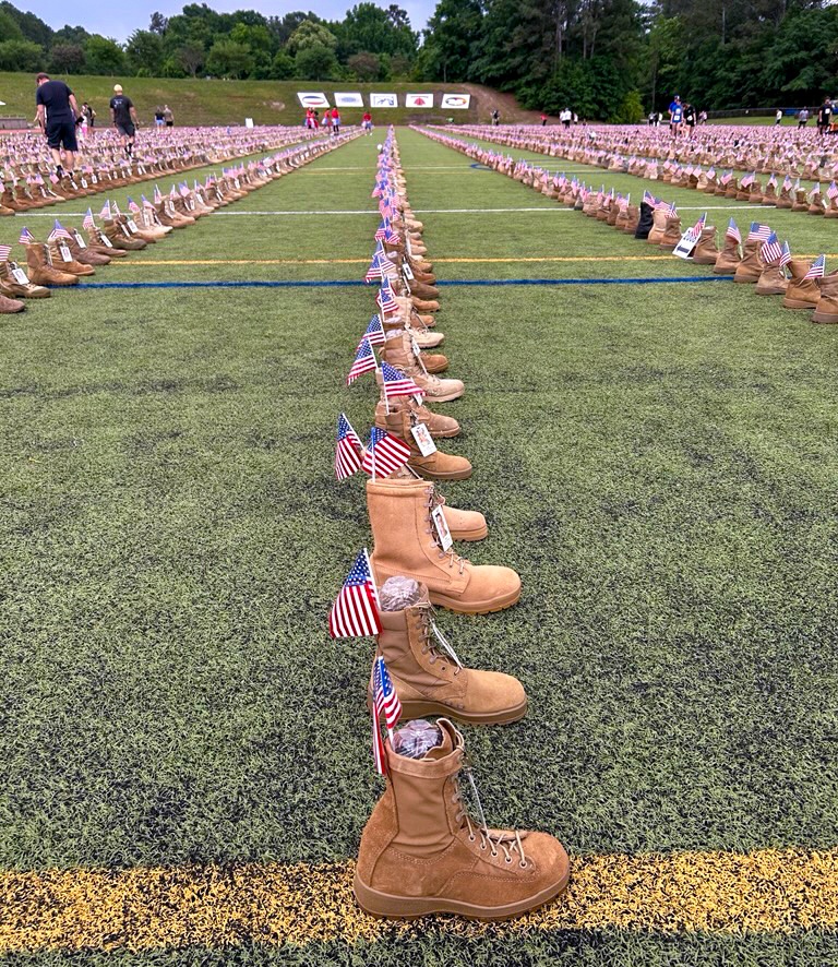 Fort Bragg Community Gathers to Run, Honor &amp; Remember