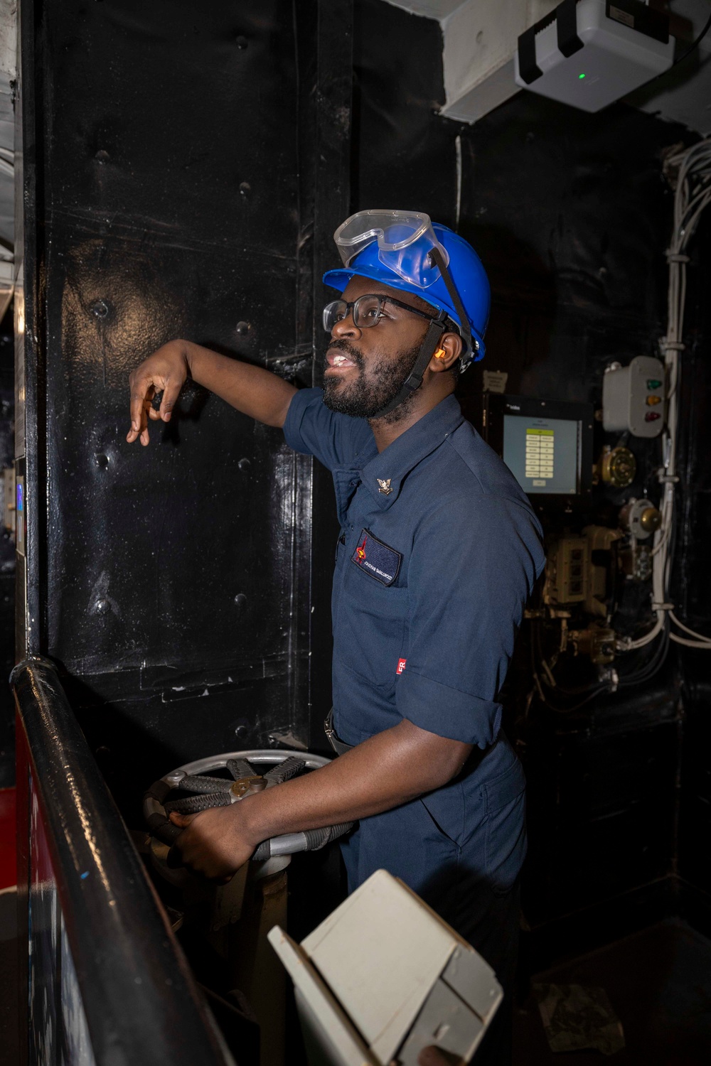 Daily Operations Aboard USS George H.W. Bush (CVN 77)