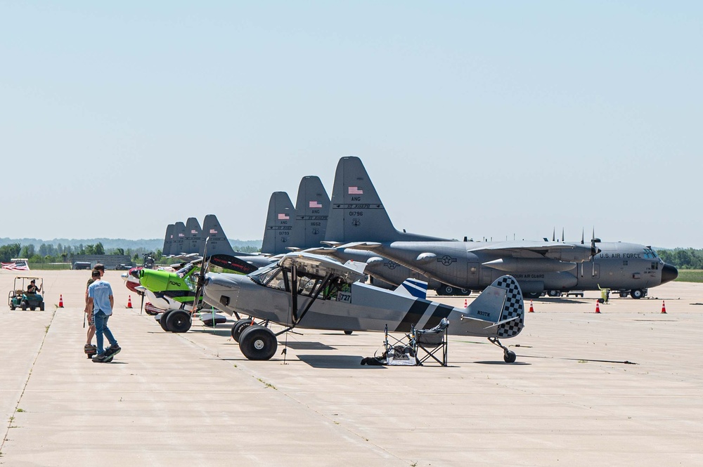Rosecrans Memorial Airport Hosts Civilian Aircraft Competition