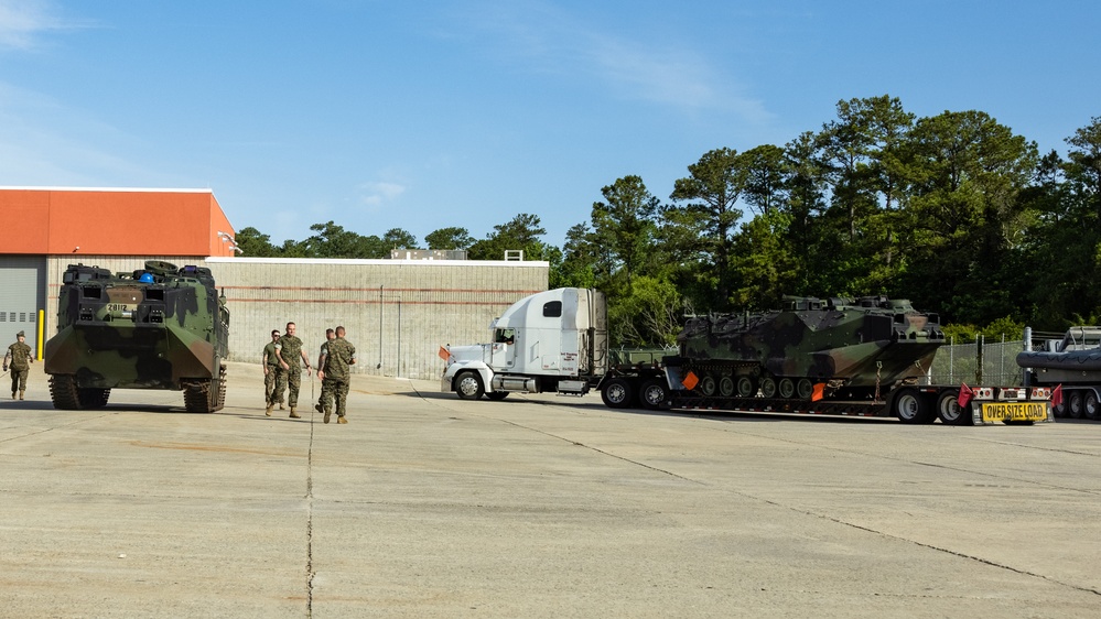 End of an Era – 2d AA Battalion Bids Farewell to the AAV-P7/A1