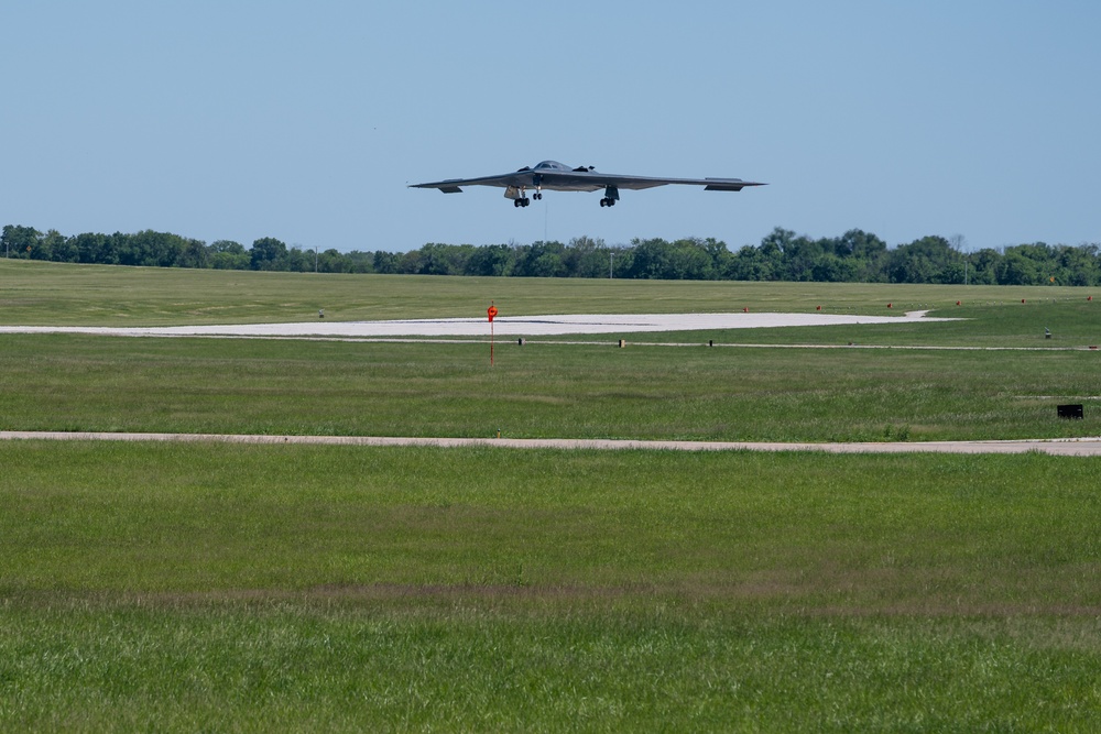 B-2 Spirit stealth bombers return from Diego Garcia