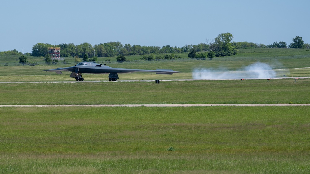 B-2 Spirit stealth bombers return from Diego Garcia