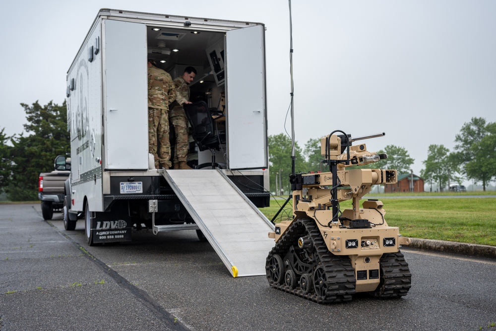 Controlled Chaos: EOD conducts EID exercise at Dover AFB