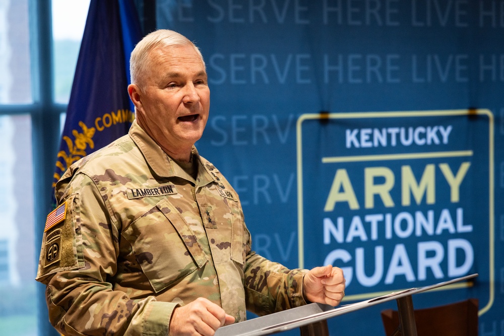 Kentucky Guard and Morehead State University sign agreement to help service members and students