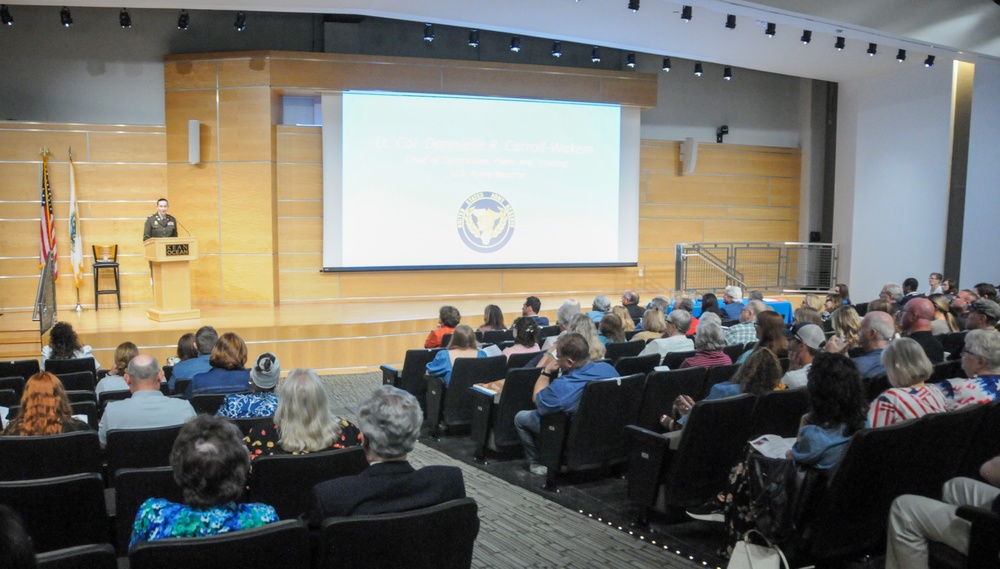 Army Reserve leader draws parallels between arts, armed forces