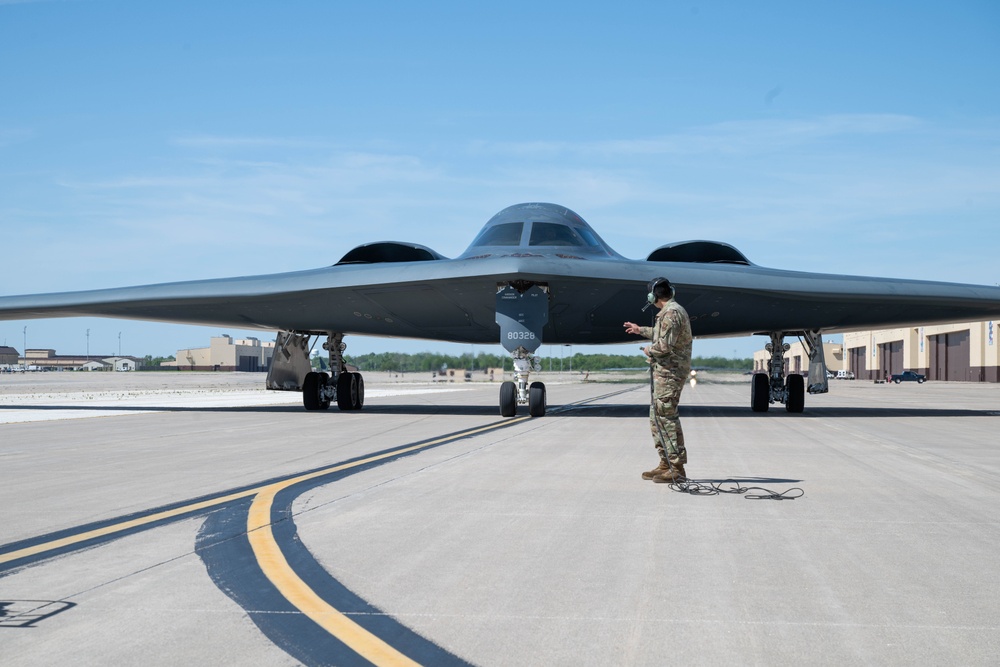 B-2 Spirit stealth bombers return from Diego Garcia