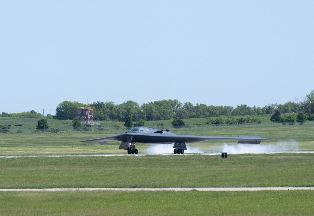 B-2 Spirit stealth bombers return from Diego Garcia