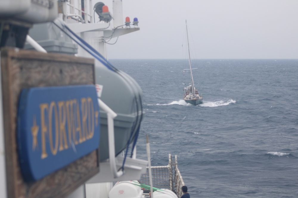 Coast Guard Cutter Forward rescues two sailors at sea