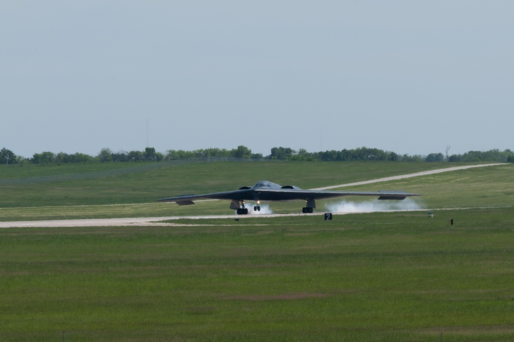 B-2 Spirit stealth bombers return from Diego Garcia