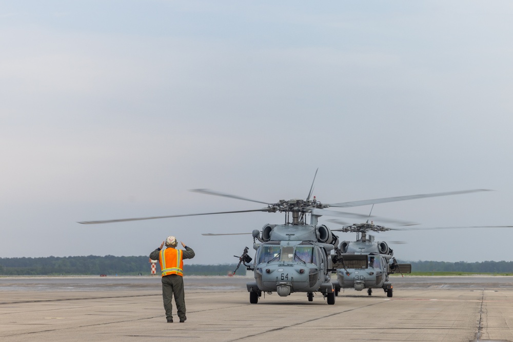 HSC-26 MH-60S Seahawks Refuel at MCAS Cherry Point