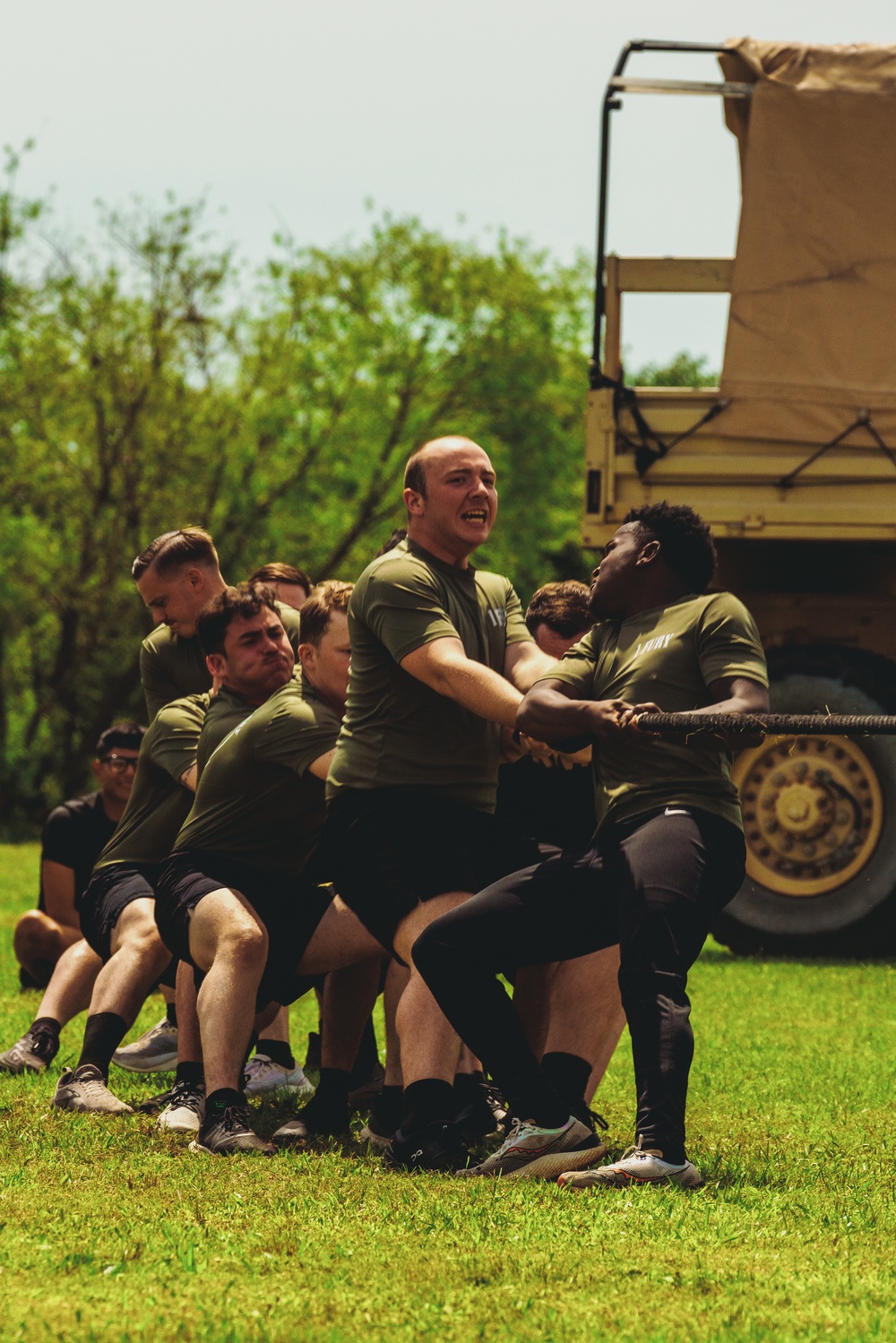 AAW25: Tug-of-war