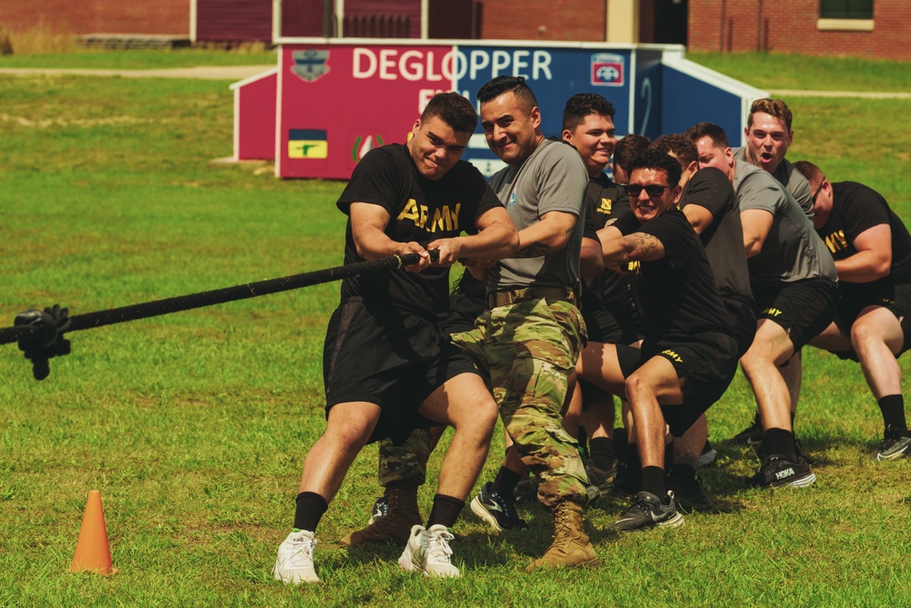 AAW25: Tug-of-war