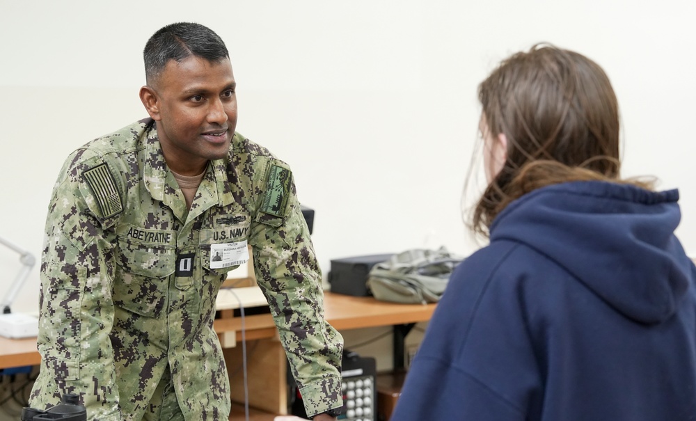 NHCOH Visits OHHS