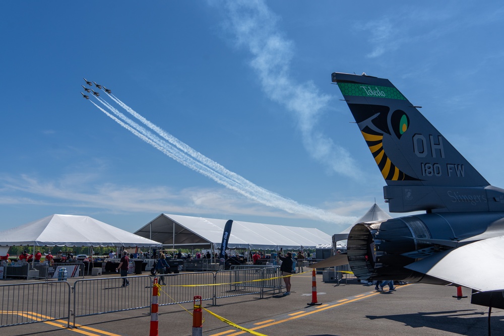 USAFADS perform at the Toledo Air Show 2025