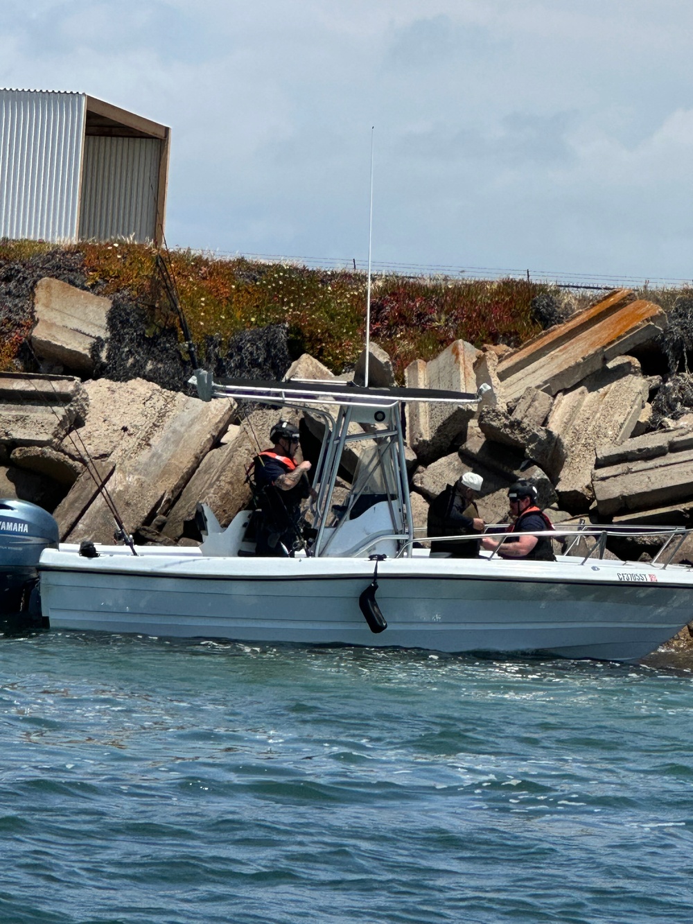 Coast Guard, partner agencies apprehend 11 aliens in the San Diego Bay