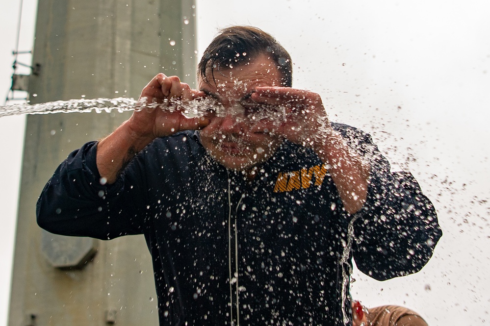 USS Ronald Reagan (CVN 76) holds security reaction force training exercise