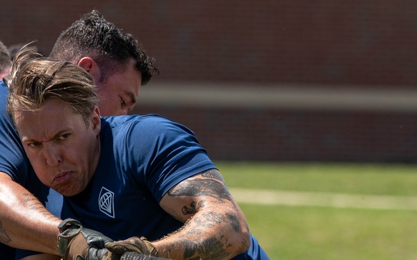 82nd Airborne Division - AAW25 Tug of War