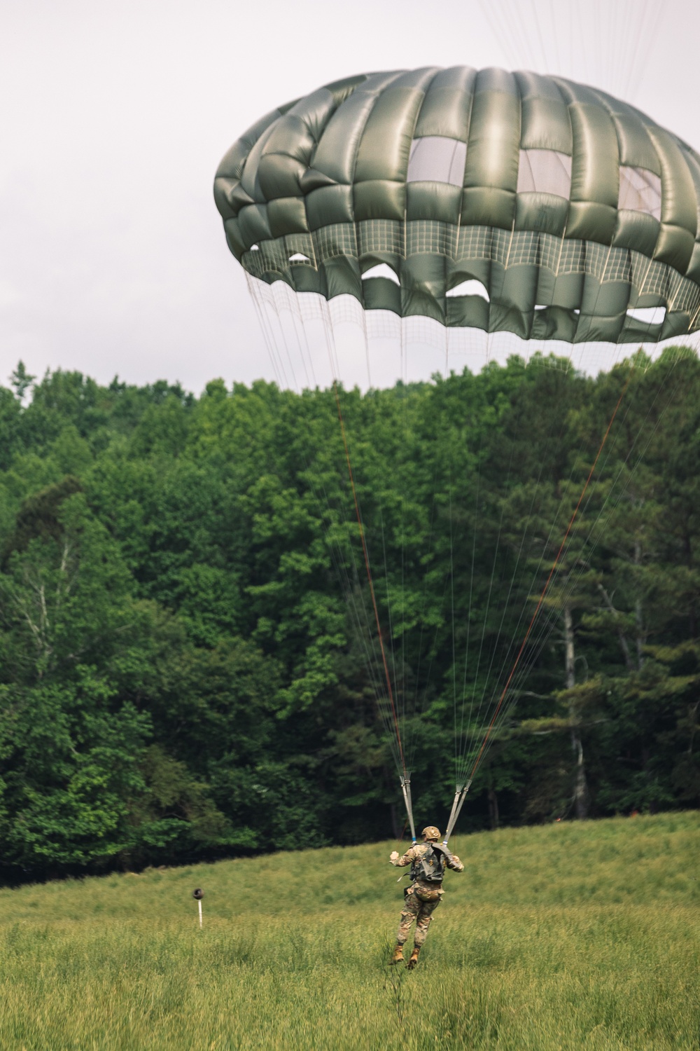 5TH RTB AIRBORNE JUMP (Stringer DZ)