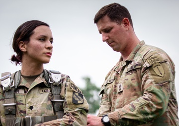 5TH RTB AIRBORNE JUMP (Stringer DZ)