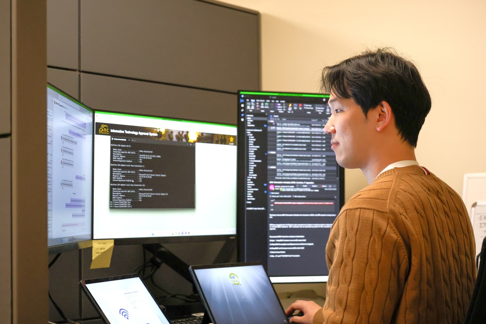 403rd Army Field Support Brigade Personality Spotlight: Jun B. Sim – Brigade Headquarters S6 (Information Management)