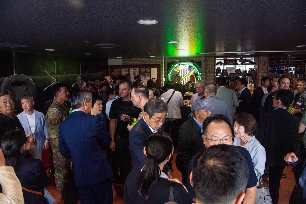374 AW welcomes distinguished guests at Japanese-American Friendship Festival 2025