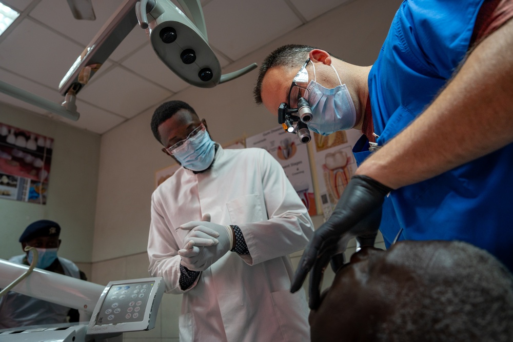US, Ghana military health professionals provide dental care at African Lion 2025