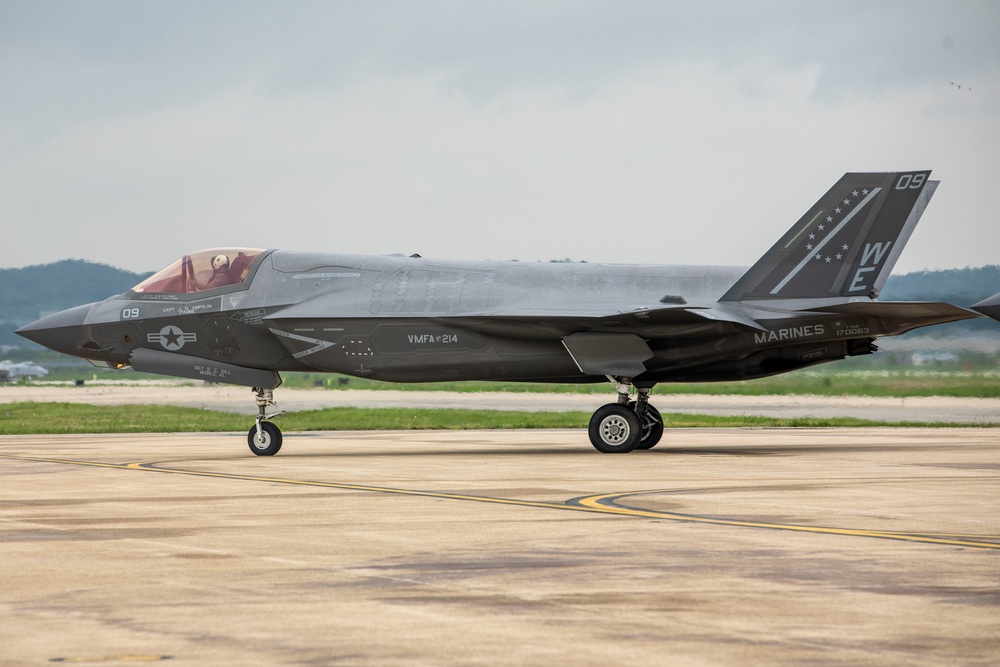 U.S. Marines fly F-35B with ordnance