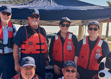 Coast Guard Auxiliary conducts vessel safety checks in St. Augustine, Florida
