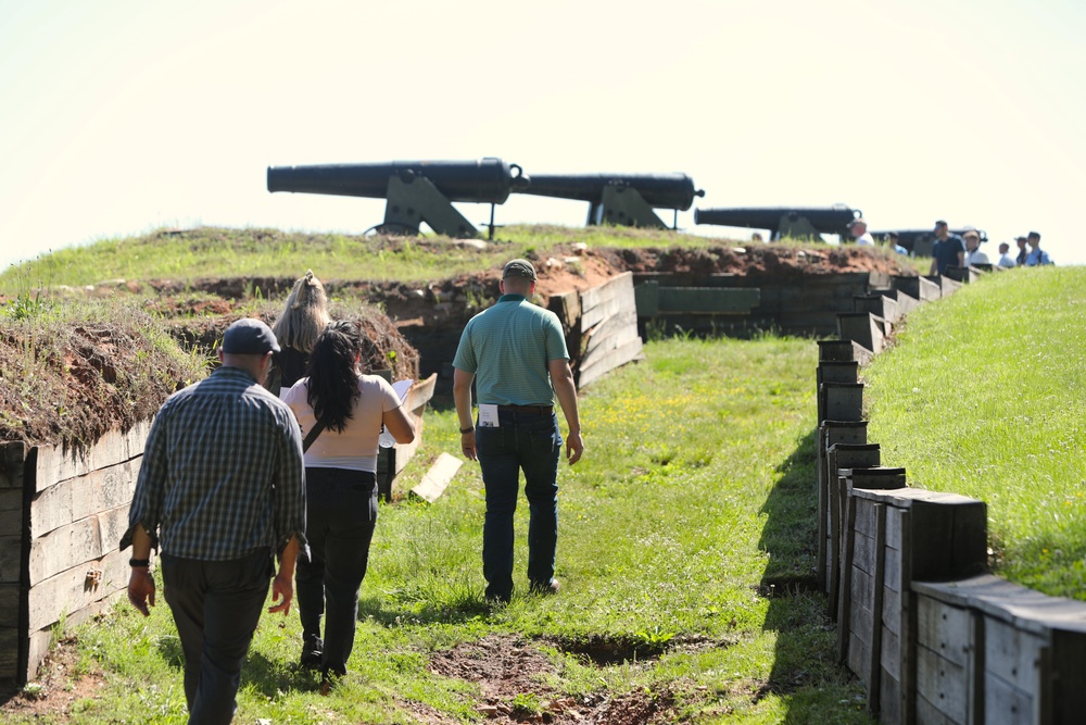 Future Army Officers Walk the Battlefield as Illinois OCS Class 70-25 Studies Leadership at Fort Donelson