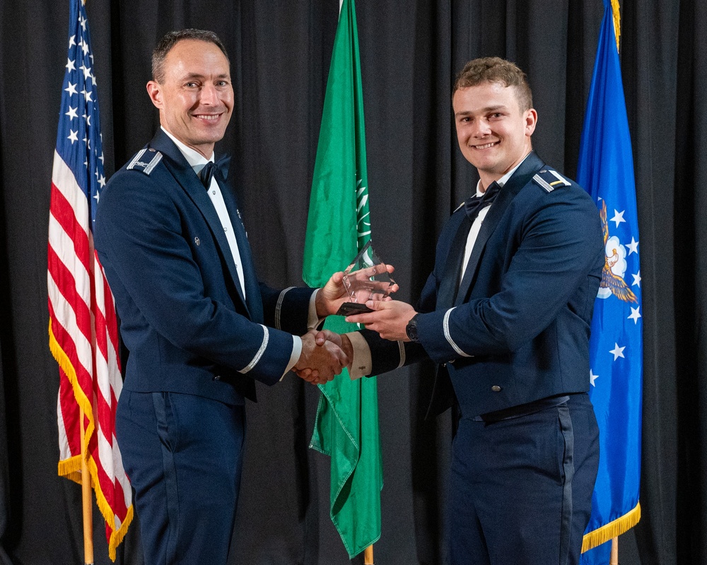 Graduating the Future of Flight: Class 25-09