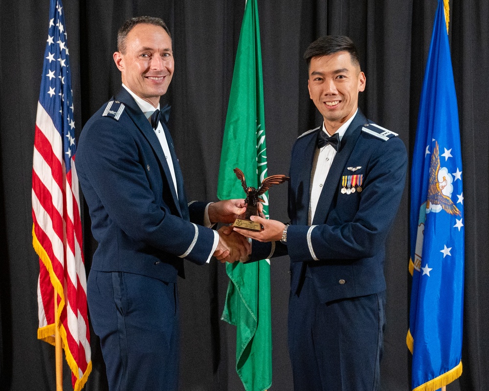 Graduating the Future of Flight: Class 25-09