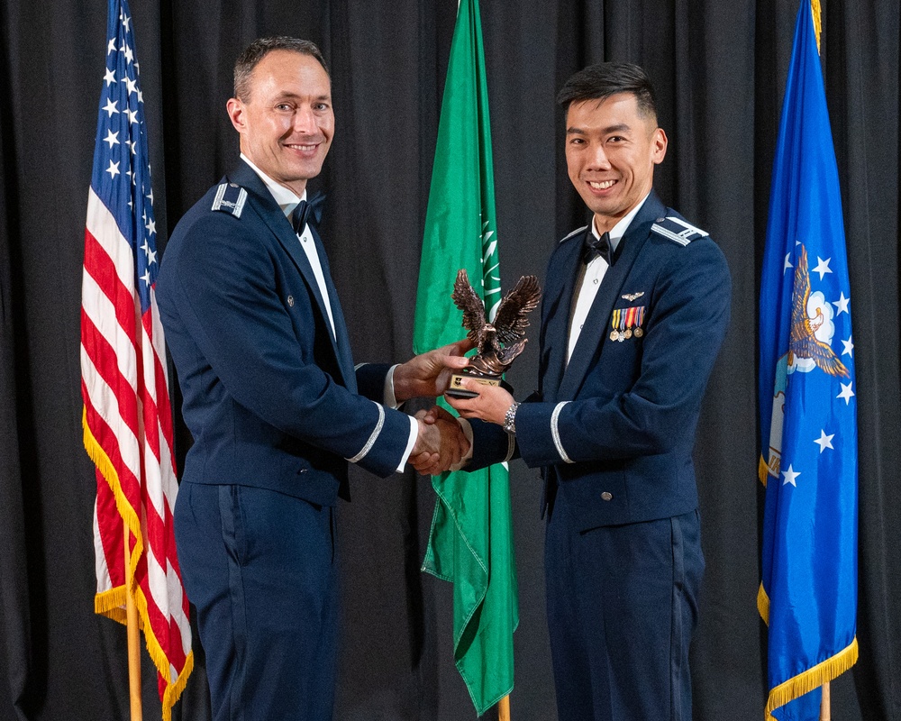 Graduating the Future of Flight: Class 25-09
