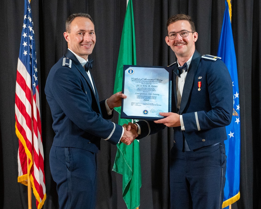 Graduating the Future of Flight: Class 25-09
