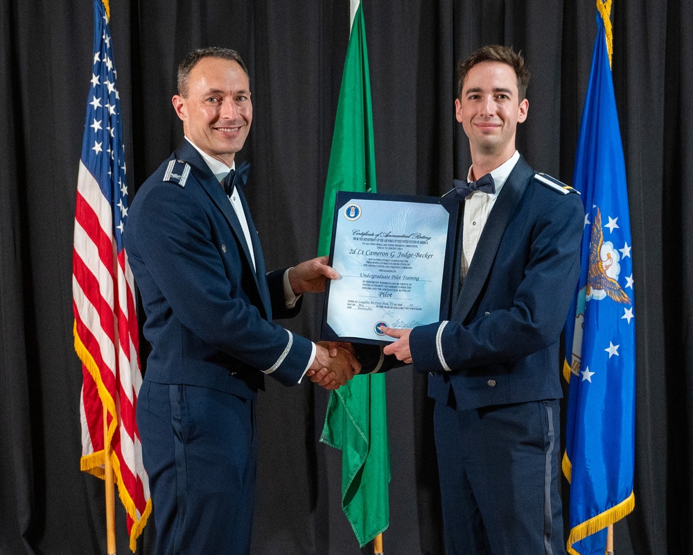 Graduating the Future of Flight: Class 25-09