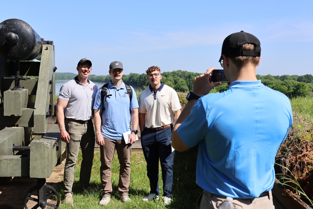 Future Army Officers Walk the Battlefield as Illinois OCS Class 70-25 Studies Leadership at Fort Donelson