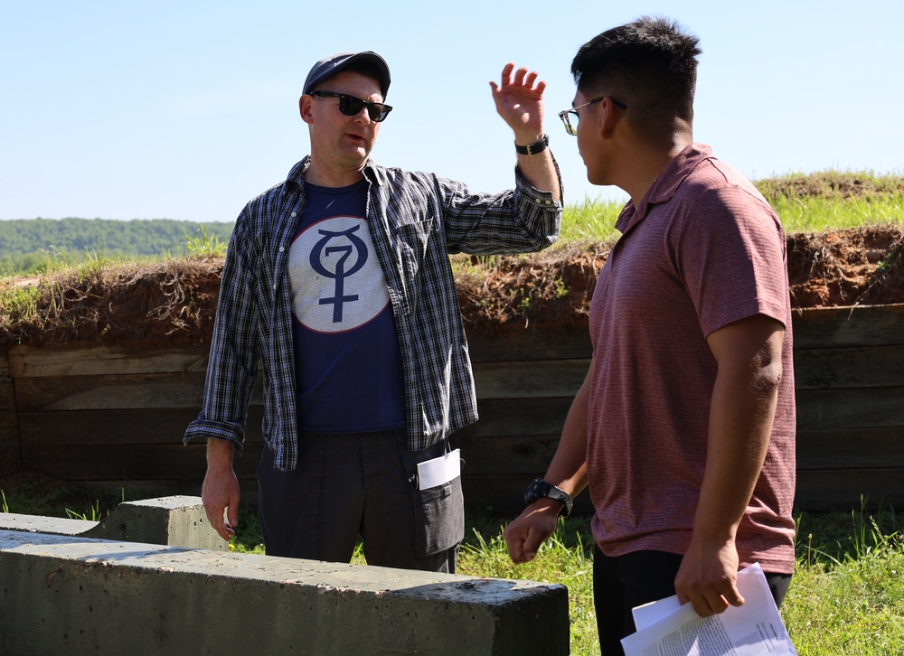 Future Army Officers Walk the Battlefield as Illinois OCS Class 70-25 Studies Leadership at Fort Donelson