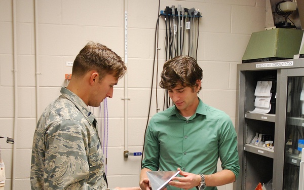 AFRL/RW Electronics laboratory