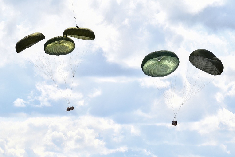 Swift Response 2025: 173rd Airborne Brigade executes heavy equipment drop in Lithuania