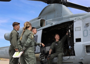 HMLA-369 Prepares for Flight