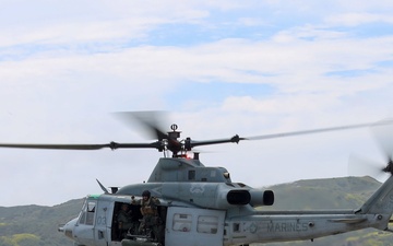 HMLA-369 Prepares for Flight