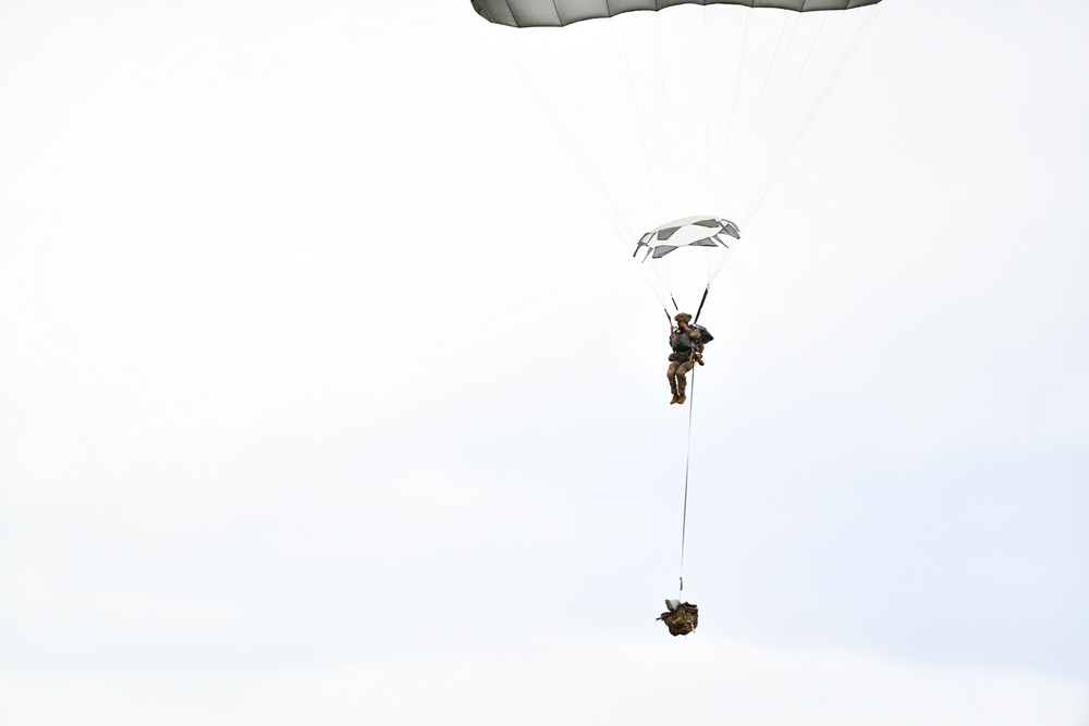 Swift Response 2025: 173rd Airborne Brigade leads multinational airborne operation in Lithuania