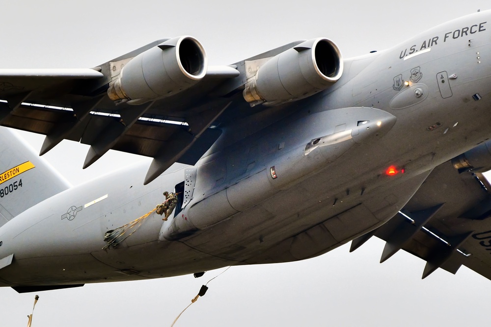 Swift Response 2025: 173rd Airborne Brigade leads multinational airborne operation in Lithuania