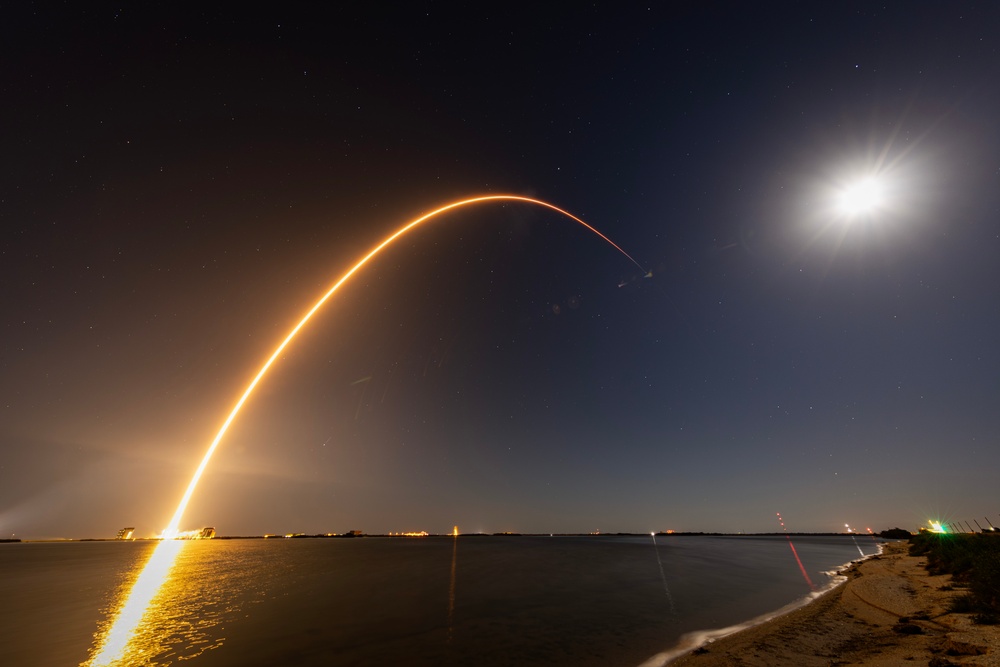 Starlink 6-73 Launches from Cape Canaveral Space Force Station