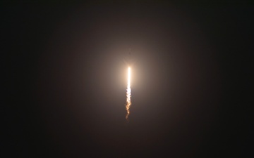 Starlink 6-73 Launches from Cape Canaveral Space Force Station