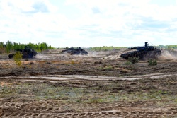 Swift Response 2025: Allied Tanks in Action on DV day in Lithuania [Image 7 of 20]