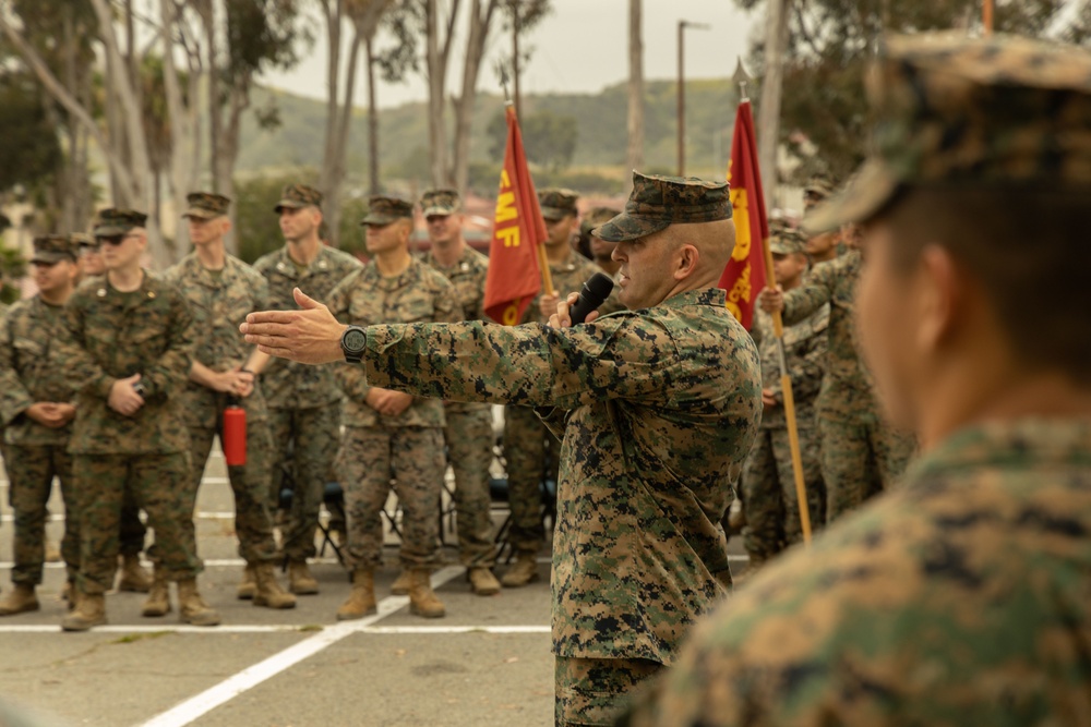 9th Communications Battalion conducts hike on Camp Pendleton