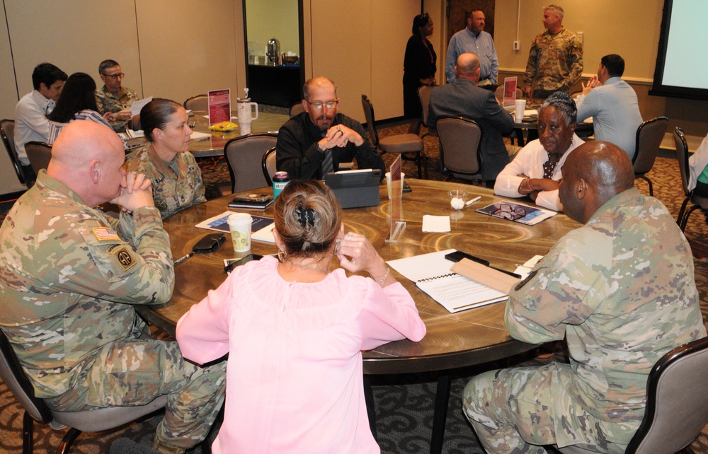 Fort Johnson community gathers to focus on quality of life issues
