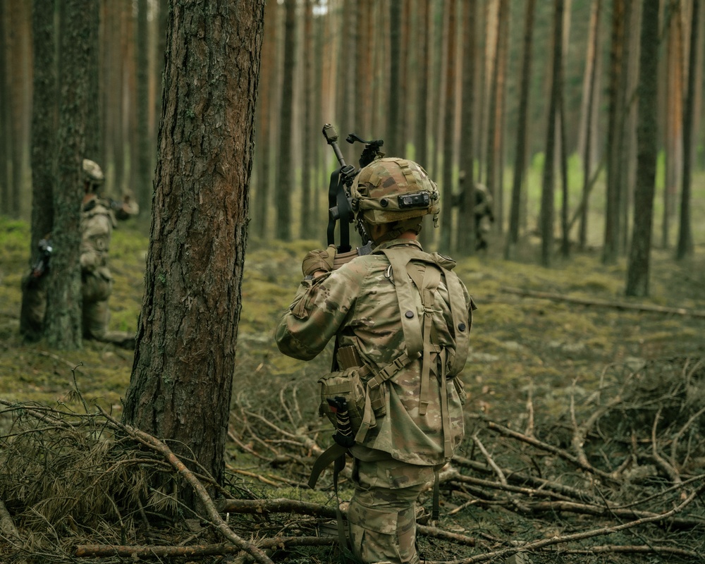 173rd Airborne Brigade Paratroopers Execute STX Training in Lithuania During Swift Response 2025