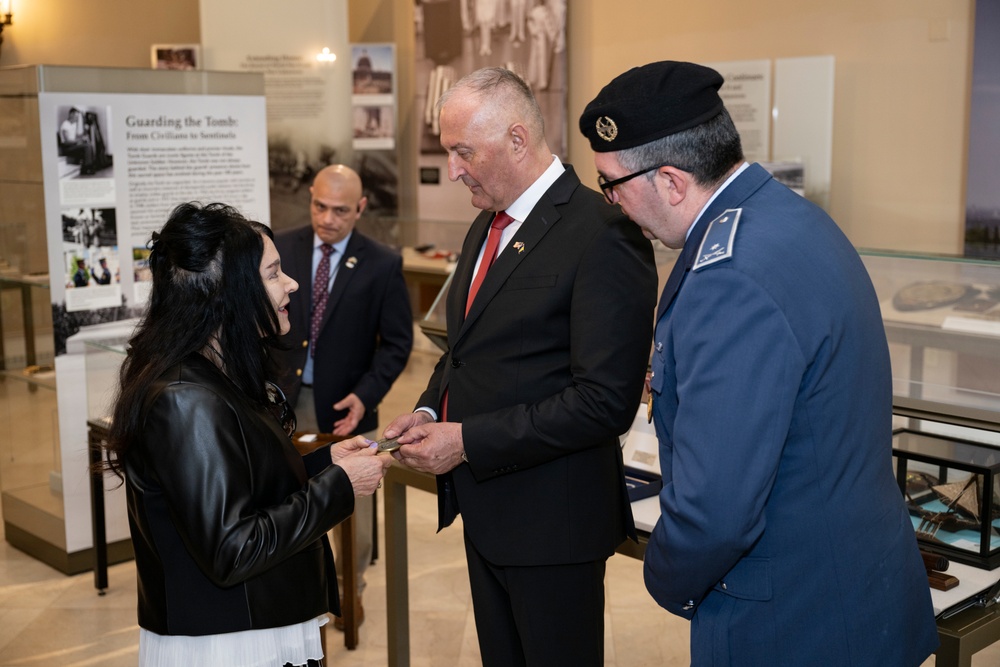 Minister of Defence of Bosnia and Herzegovina Zukan Helez Visits ANC